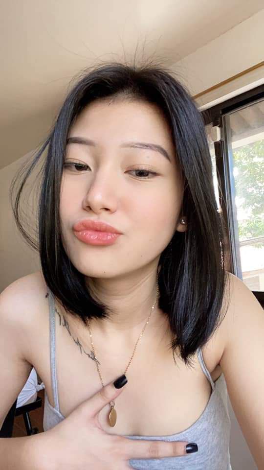 Chị cạnh bên nhà tốt bụng